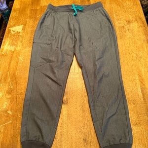 Figs Scrubs Women’s Joggers - Graphite